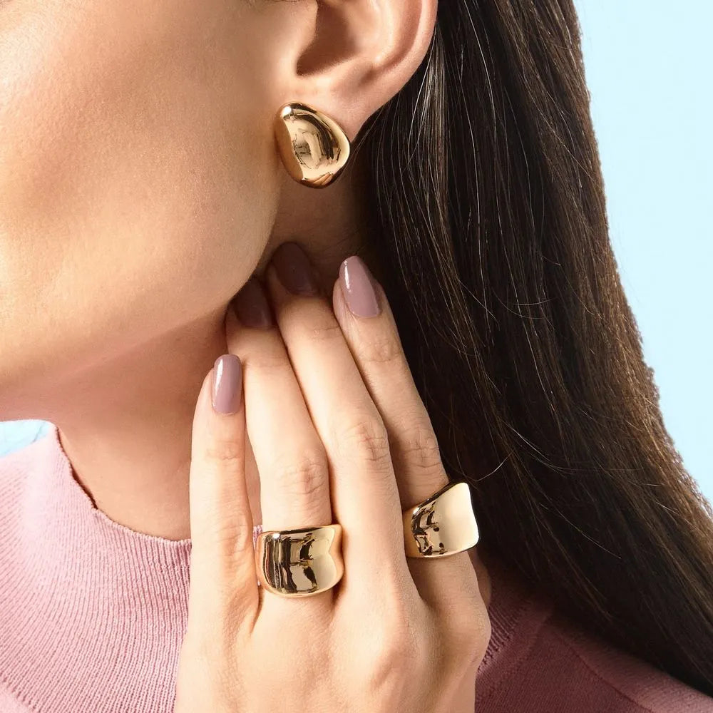 Smooth Gold Stone Earring