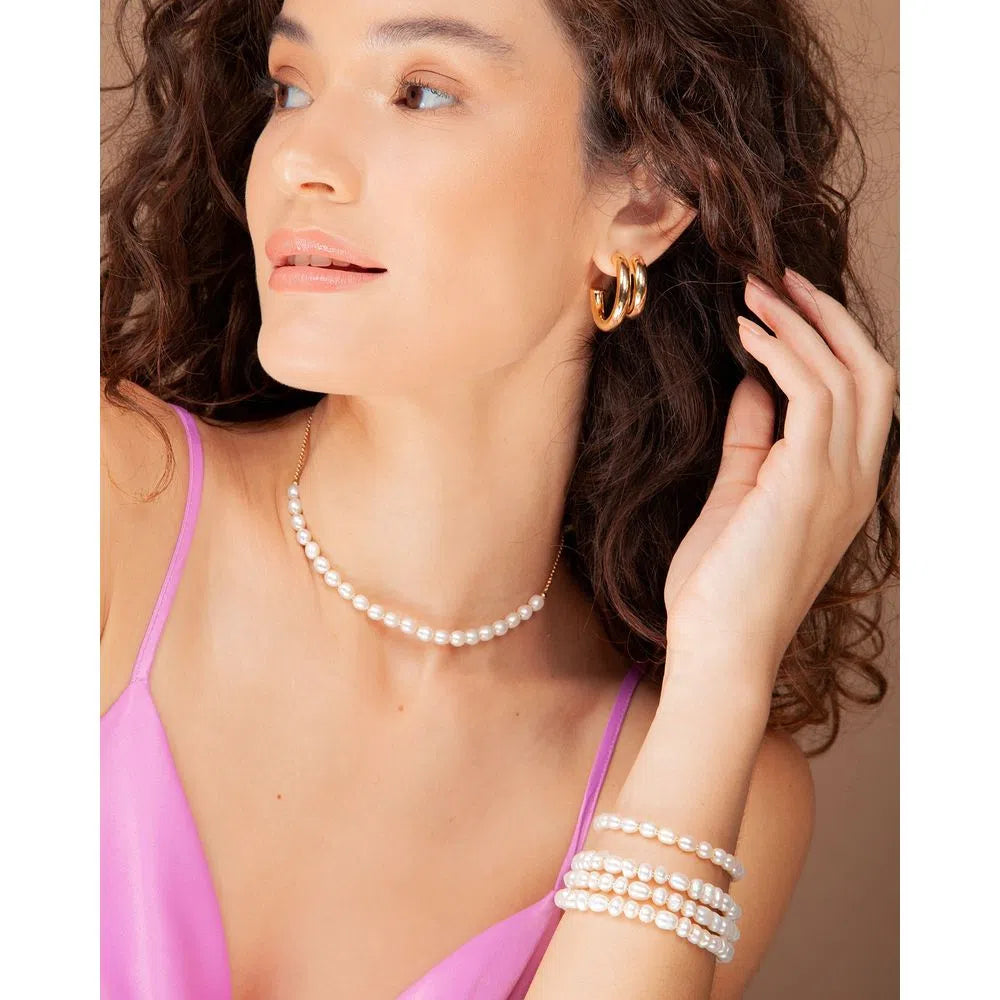 Infinite Pearl Necklace