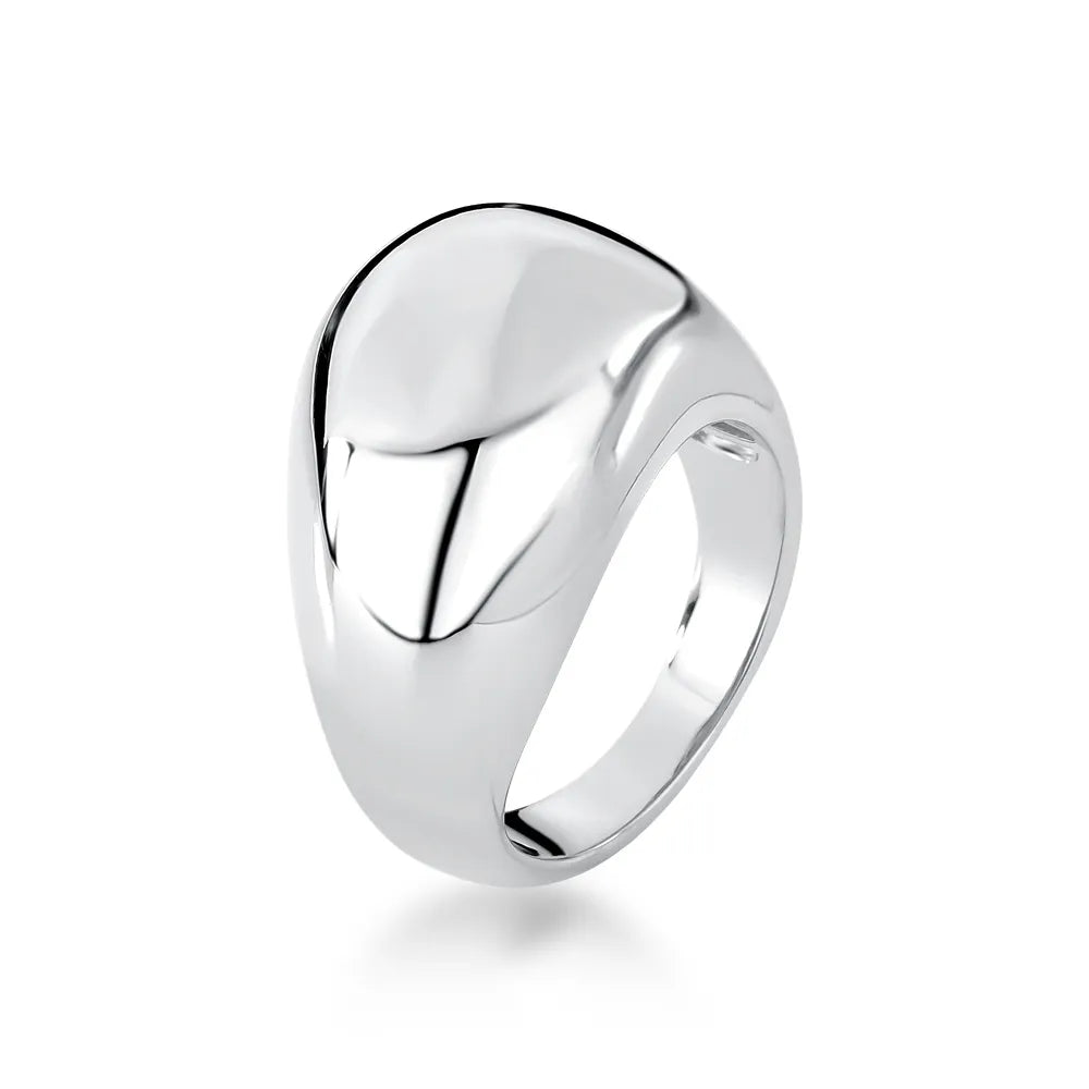Oval Curved Ring